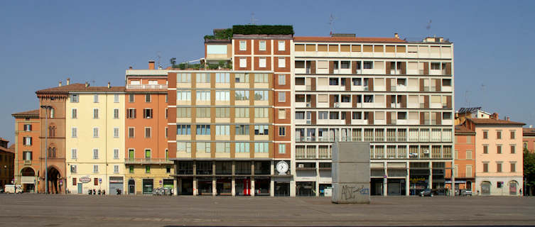 Piazza dell'Otto Agosto, Bologna, Italy