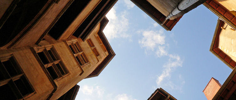 Sky view from a courtyard in Lyon